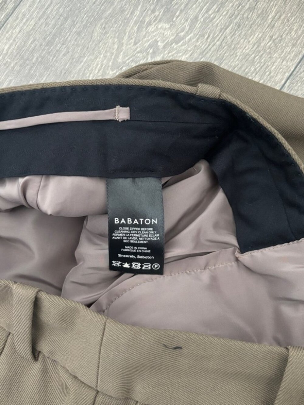 Aritzia Babaton Agency Pants - Picture 6 of 9